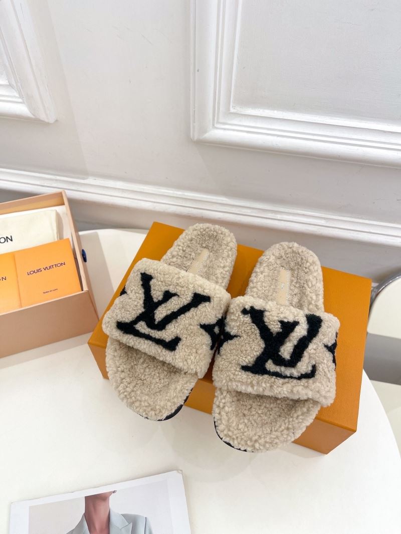 Louis Vuitton Slippers